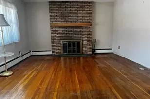 24 Lorraine Blvd, Poughkeepsie, NY 12603 - Photo 2