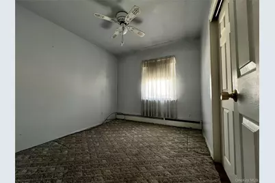 24 Lorraine Boulevard, Poughkeepsie, NY 12603 - Photo 6