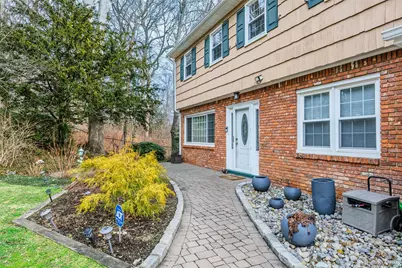 35 High Hills Lane, Huntington Station, NY 11746 - Photo 38