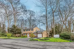 35 High Hills Ln, Huntington Station, NY 11746 - Photo 36