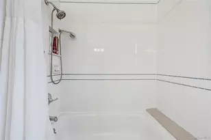 35 High Hills Ln, Huntington Station, NY 11746 - Photo 26