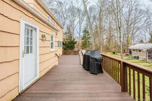 35 High Hills Ln, Huntington Station, NY 11746 - Photo 46