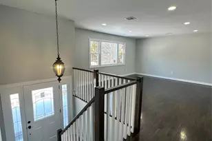 10 Roman Acres Dr, Garnerville, NY 10923 - Photo 2