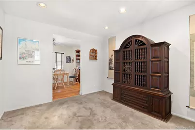 24 King Avenue, Melville, NY 11747 - Photo 14