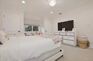 3311 Hewlett Ave, Merrick, NY 11566 - Photo 30