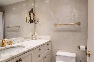 188 E 70th St, New York, NY 10021 - Photo 4