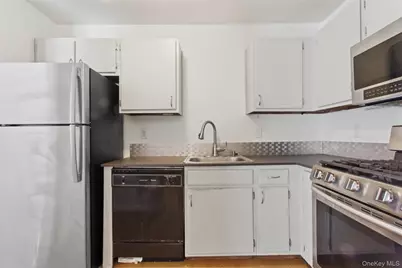 8 Ivy Court #B, Fishkill, NY 12524 - Photo 12