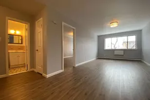 61-22 168th St, Fresh Meadows, NY 11365 - Photo 4