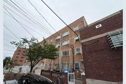 168-66 93rd Avenue, Jamaica, NY 11433 - Photo 4