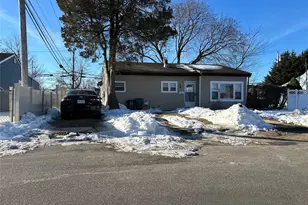 14 Chevy Chase, Amityville, NY 11701 - Photo 4