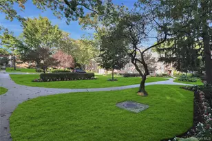 3 Edwards St, Roslyn Heights, NY 11577 - Photo 18