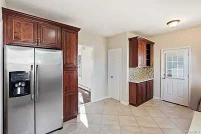 161 Wallace Street, Freeport, NY 11520 - Photo 14