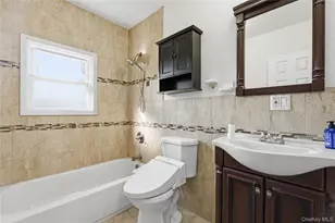 161 Wallace St, Freeport, NY 11520 - Photo 26