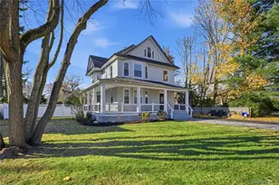 161 Wallace St, Freeport, NY 11520 - Photo 2