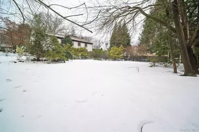 510 Highview Avenue, Pearl River, NY 10965 - Photo 2