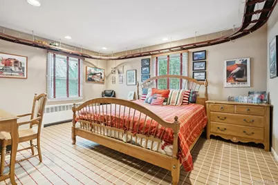 982 Clark Place, Woodmere, NY 11598 - Photo 32