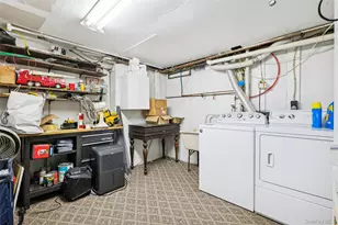 982 Clark Pl, Woodmere, NY 11598 - Photo 38