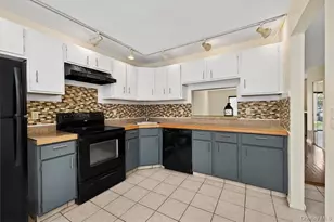 19 Moore Ln, Washingtonville, NY 10992 - Photo 2