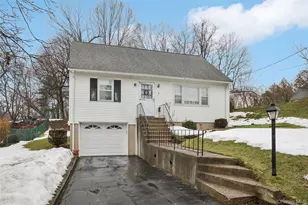 12 Jane St, Tappan, NY 10983 - Photo 2