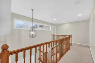 3158 Stoneleigh Ct, Yorktown Heights, NY 10598 - Photo 10