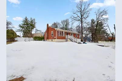 1 Edward Lane, Spring Valley, NY 10977 - Photo 2