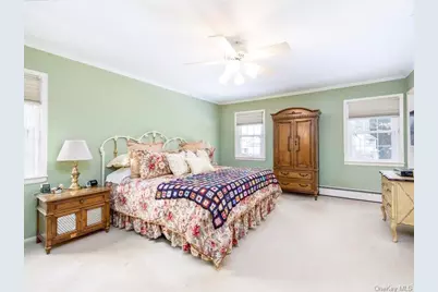 16 Wright Road, Rockville Centre, NY 11570 - Photo 12