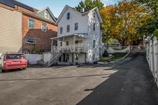 4613 Carpenter Ave, Bronx, NY 10470 - Photo 4