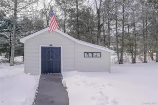 410 Vineyard Ave, Highland, NY 12528 - Photo 24