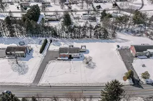 410 Vineyard Ave, Highland, NY 12528 - Photo 2