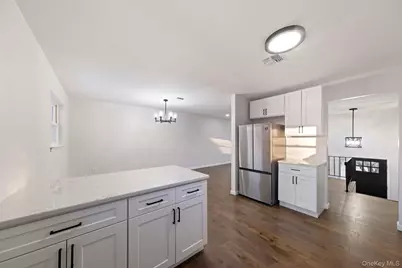 15 Decker Drive, Washingtonville, NY 10992 - Photo 10