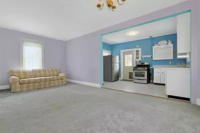 9 Clinton Place, Suffern, NY 10901 - Photo 12