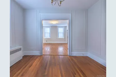 2807 Newtown Avenue #2nd Floor, Astoria, NY 11102 - Photo 6