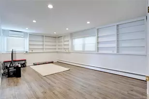 9 Mary Beth Dr, Airmont, NY 10901 - Photo 20