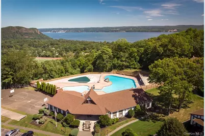 716 Sierra Vista Lane, Valley Cottage, NY 10989 - Photo 20