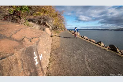 716 Sierra Vista Lane, Valley Cottage, NY 10989 - Photo 26