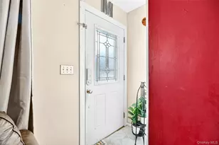 35 Maple Ln, Monroe, NY 10950 - Photo 4