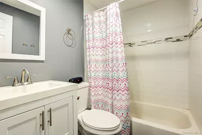 1031 Jefferson Street, Baldwin, NY 11510 - Photo 40