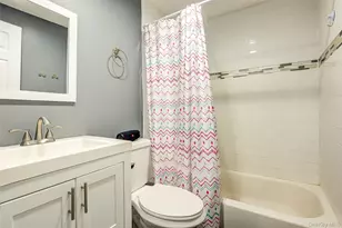 1031 Jefferson St, Baldwin, NY 11510 - Photo 40