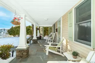 25 Old Mill Rd, Merrick, NY 11566 - Photo 2