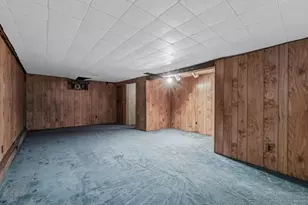 442 Oakwood Rd, Huntington Station, NY 11746 - Photo 16