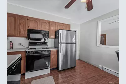 442 Oakwood Road, Huntington Station, NY 11746 - Photo 8