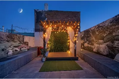 1155 Welling Court, Astoria, NY 11102 - Photo 24