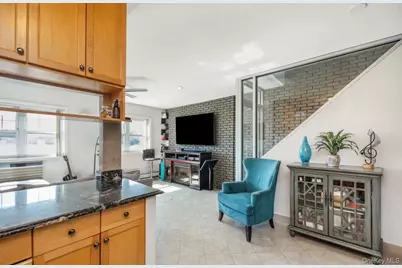 1155 Welling Court, Astoria, NY 11102 - Photo 2