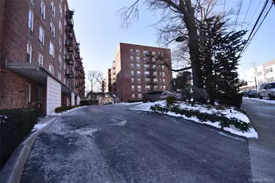54-44 Little Neck Parkway #6H, Little Neck, NY 11362 - Photo 1
