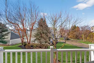 213 Riverbend Dr, Peekskill, NY 10566 - Photo 8