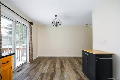 124 Elmcrest Drive, Fishkill, NY 12524 - Photo 6