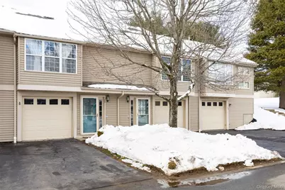 124 Elmcrest Drive, Fishkill, NY 12524 - Photo 2