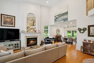 186 Windwatch Dr, Hauppauge, NY 11788 - Photo 4