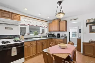 3 Elmhurst Ave, Newburgh, NY 12550 - Photo 12