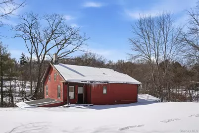 3 Elmhurst Avenue, Newburgh, NY 12550 - Photo 16